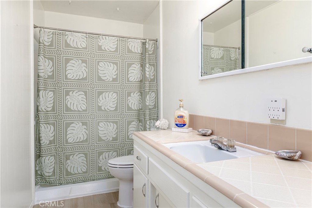 Town of El Moro(680) - Residential