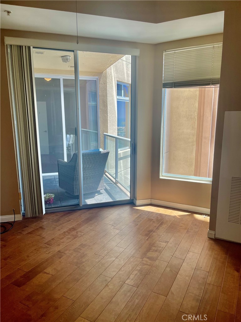 388 E Ocean Boulevard 718