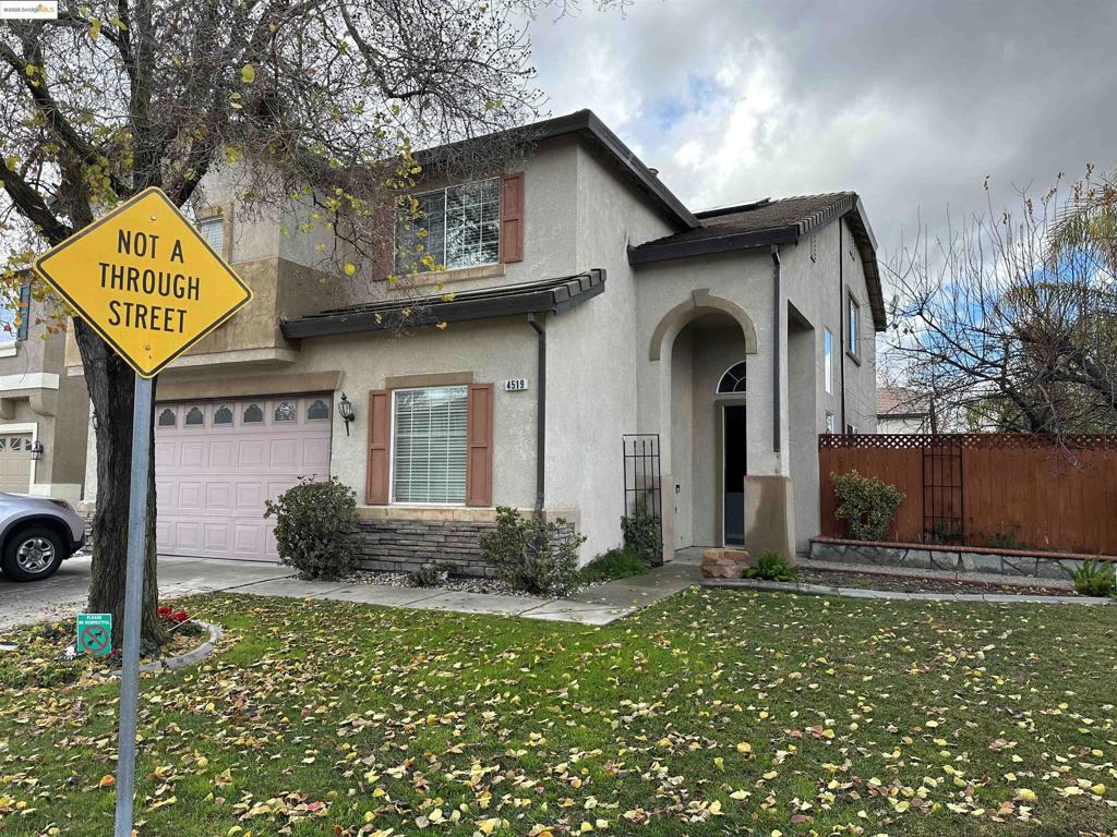 EDGEWOOD - Residential Lease