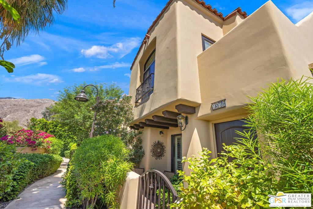 1015 S Villorrio Drive