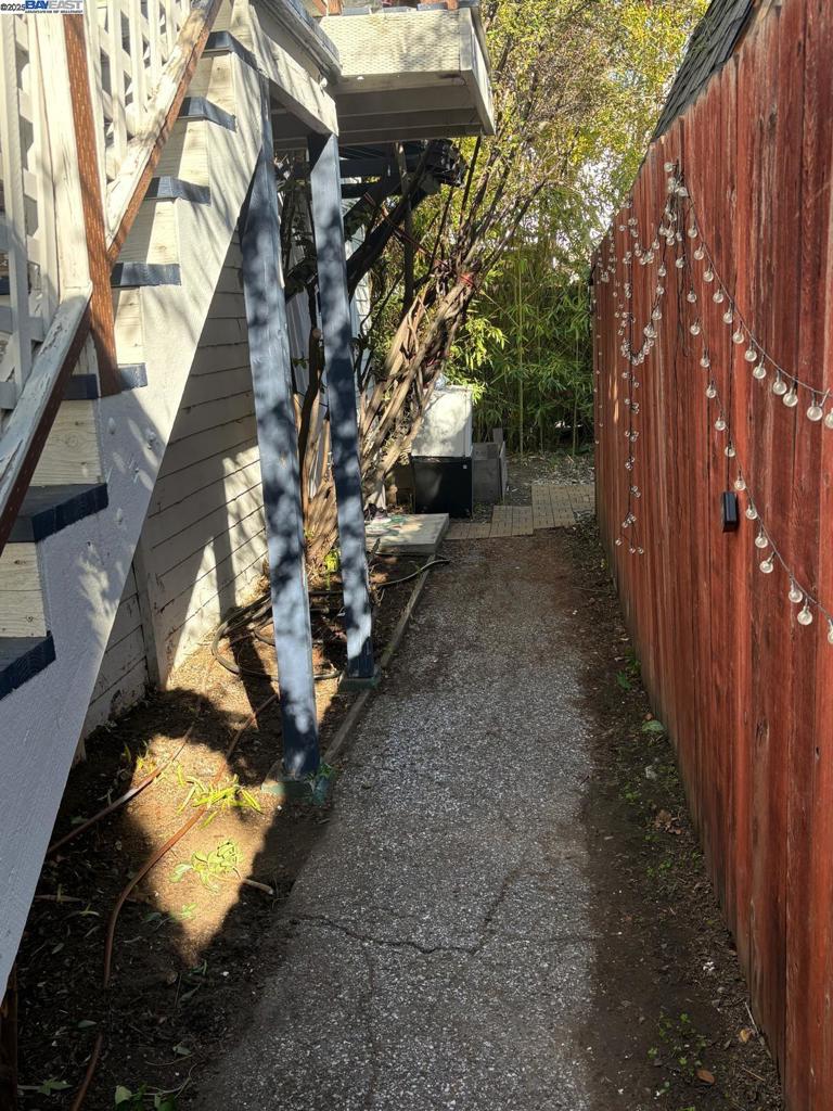 PALO ALTO - Residential