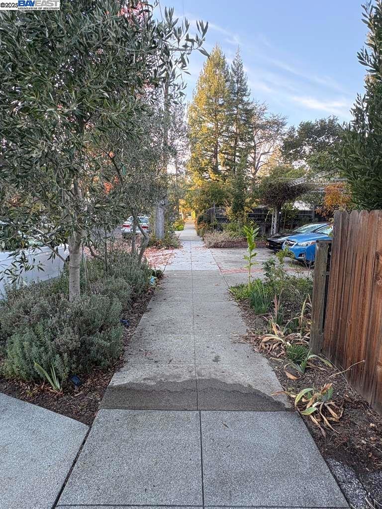 PALO ALTO - Residential