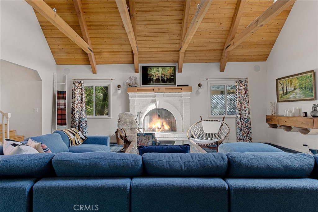 Lake Arrowhead, California, 92352, United States, 4 Bedrooms Bedrooms, ,4 BathroomsBathrooms,Residential,Active,2027293