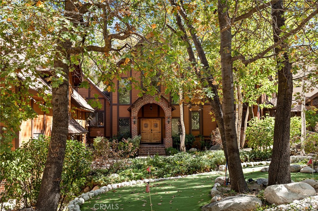 Arrowhead Woods (AWHW) - Residential