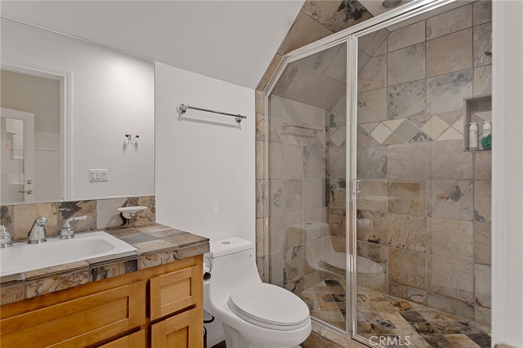Lake Arrowhead, California, 92352, United States, 4 Bedrooms Bedrooms, ,4 BathroomsBathrooms,Residential,Active,2027293