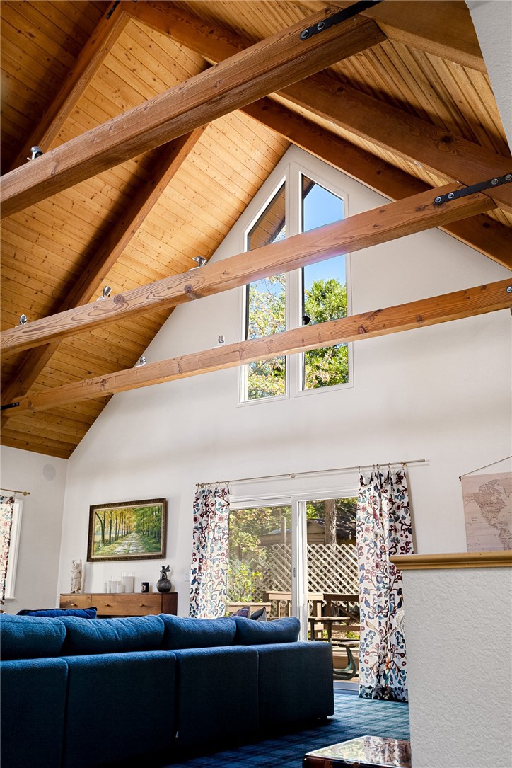 Lake Arrowhead, California, 92352, United States, 4 Bedrooms Bedrooms, ,4 BathroomsBathrooms,Residential,Active,2027293