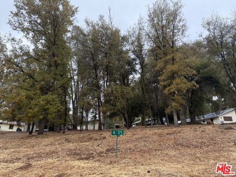 Photo of 0 Crecent Way, Groveland, CA 95321 (MLS # 26989673)