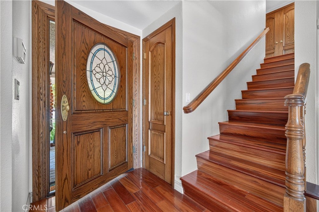 15637 Los Altos Drive