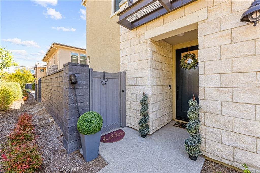 329 Moonflower Road