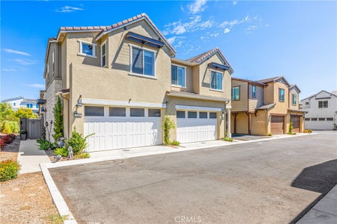 Photo of 329 Moonflower Road, Rancho Mission Viejo, CA 92694 (MLS # OC26186889)