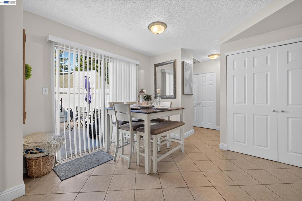237 Del Loma Court