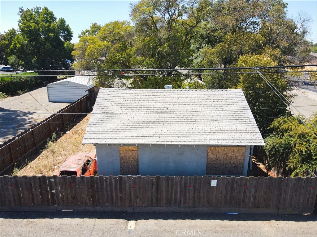557 W 25th Street