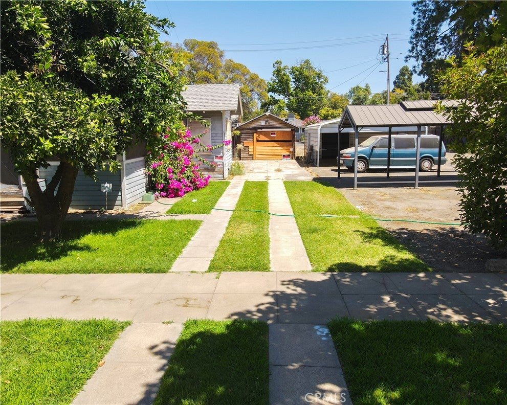 557 W 25th Street