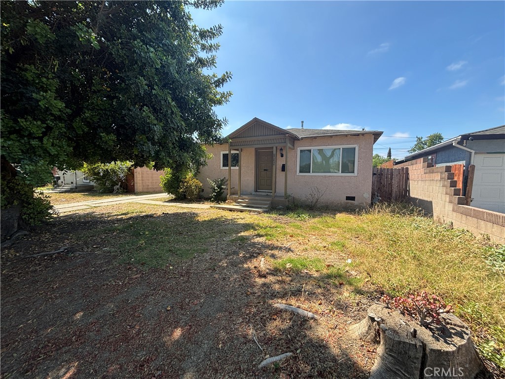 810 E Silva Street