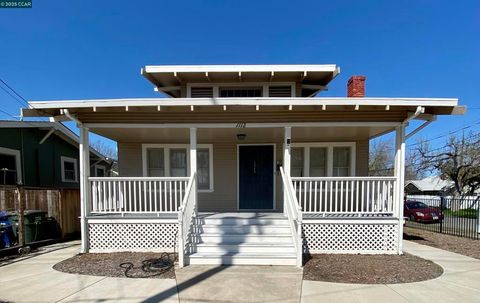 Photo of 43 W 11Th St St, Pittsburg, CA 94565 (MLS # 41116010) Photo of 43 W 11Th St St, Pittsburg, CA 94565 (MLS # 41116010)