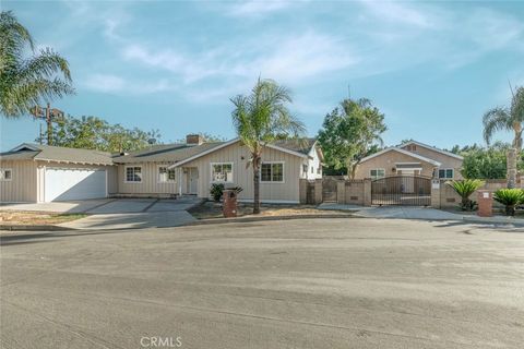 14230 Calahan Panorama City CA 91402