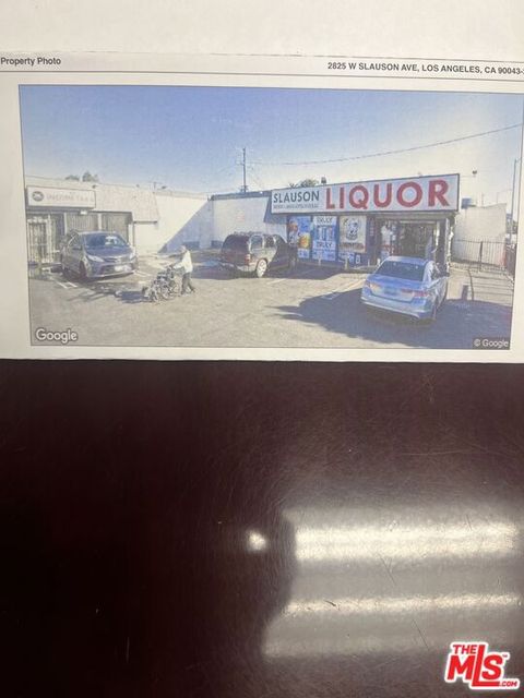 Photo of 2825 W Slauson Avenue, Los Angeles, CA 90043 (MLS # 23264547)