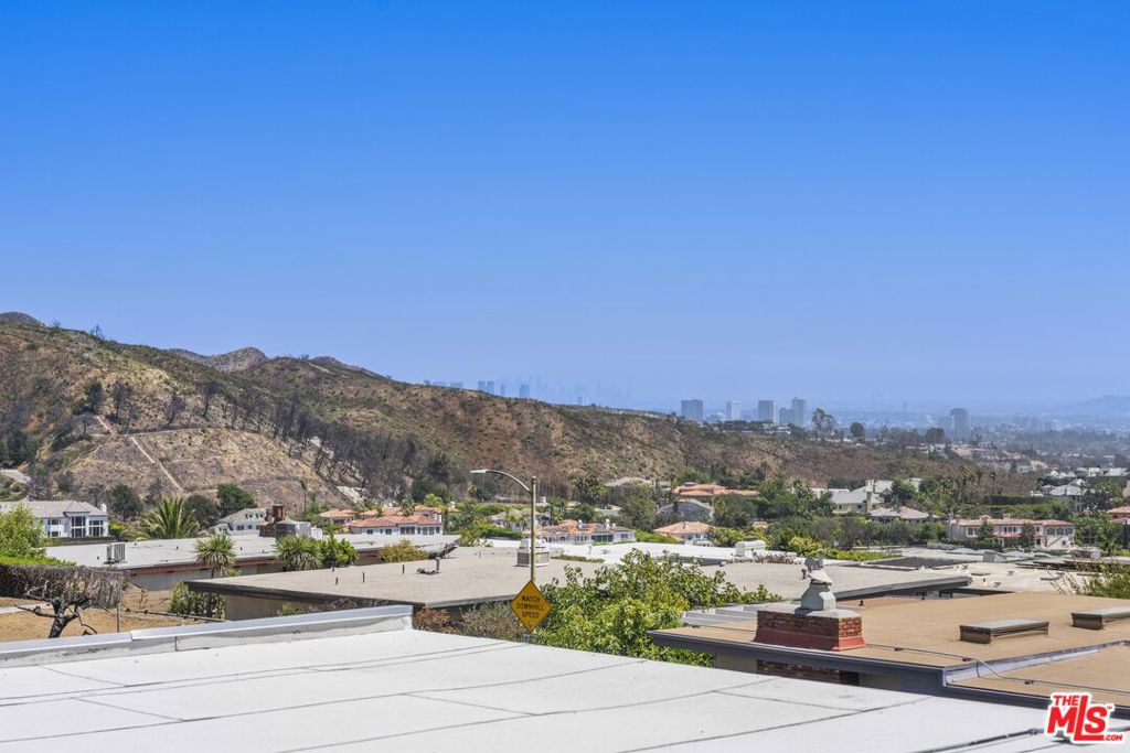 Marquez Knolls Tract No. 20305 - Residential