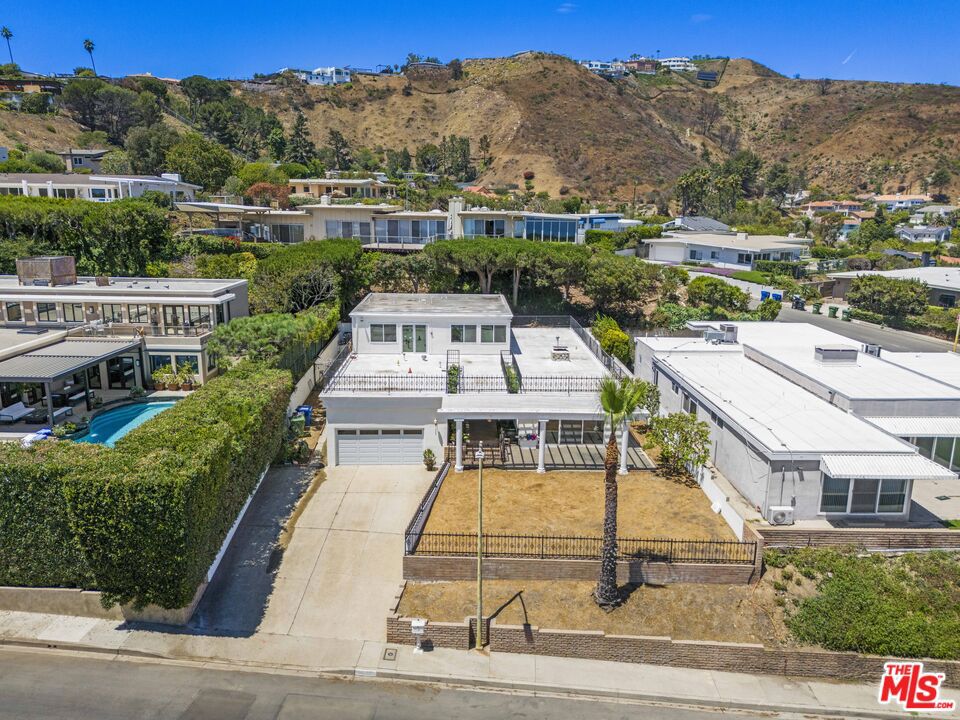 Marquez Knolls Tract No. 20305 - Residential