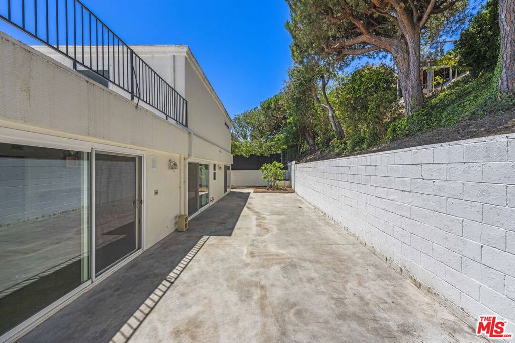 Marquez Knolls Tract No. 20305 - Residential