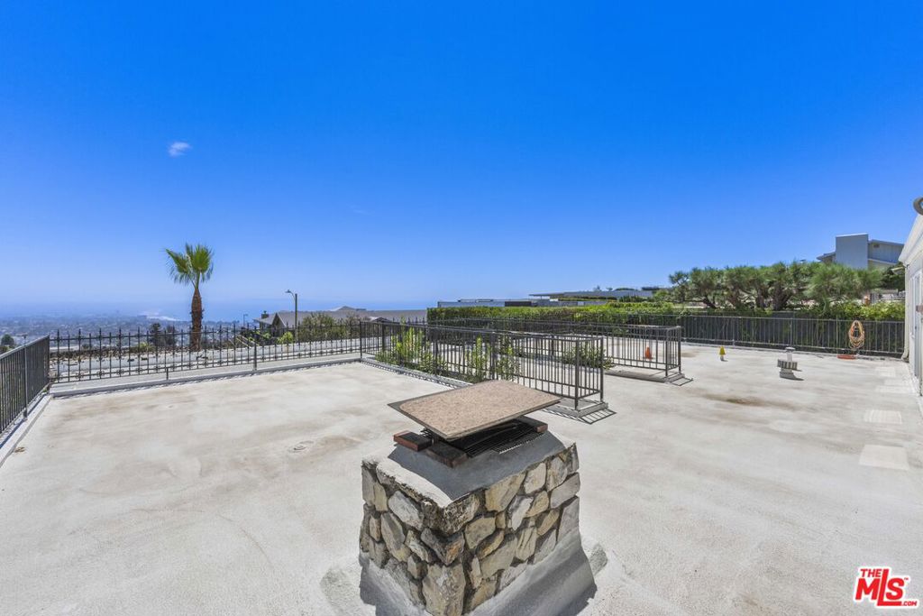 Marquez Knolls Tract No. 20305 - Residential