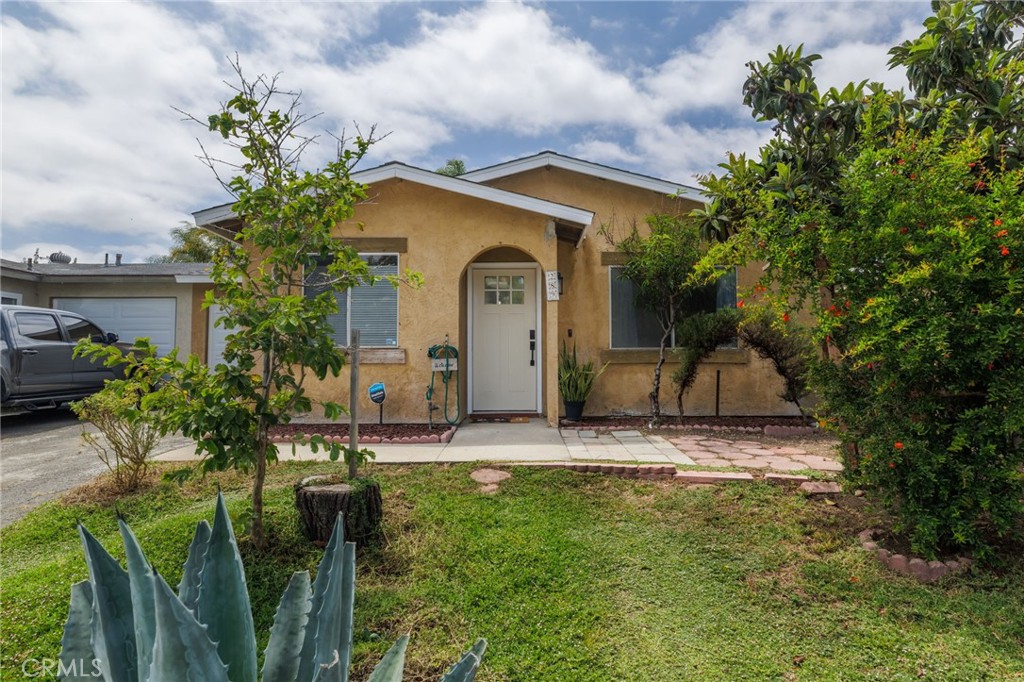 289 Lustrosos Street