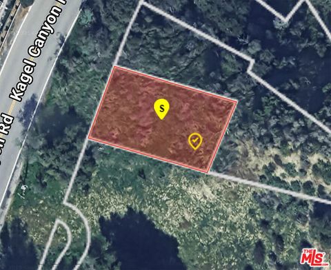 Photo of 12500 Kagel Cyn Road, Sylmar, CA 91342 (MLS # 26658641)