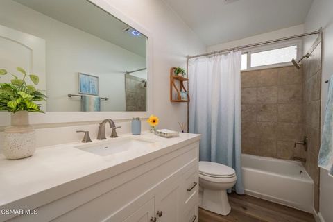 Tiny photo for 2161 Scenicpark Street, Thousand Oaks, CA 91362 (MLS # 226001019)