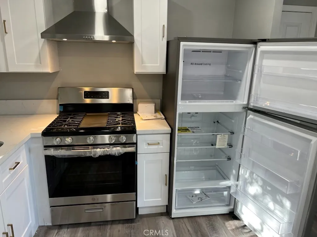 Chino Hills, California 91709, United States, 4 Bedrooms Bedrooms, ,2 BathroomsBathrooms,Residential,Active,231410