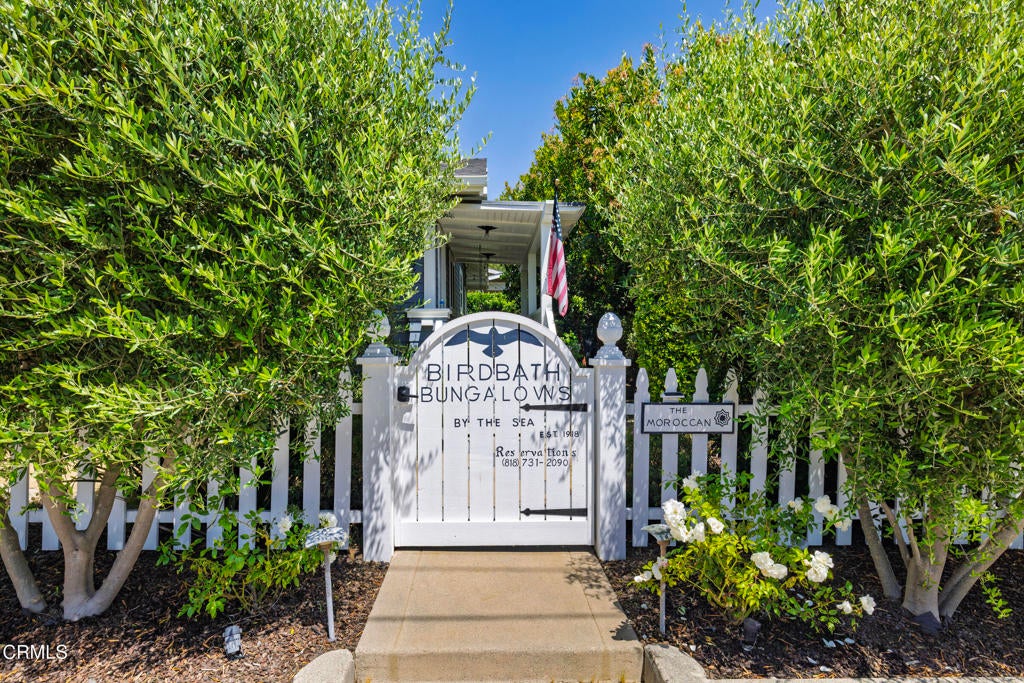 142 S Ann Street