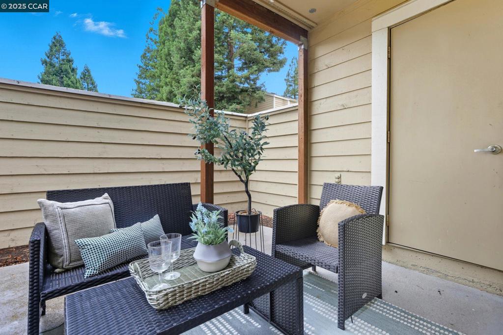 CRESTVIEW - Residential
