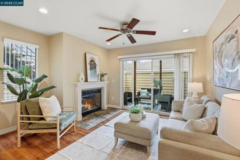 Photo of 162 Eastridge Dr, San Ramon, CA 94582 (MLS # 41113386)
