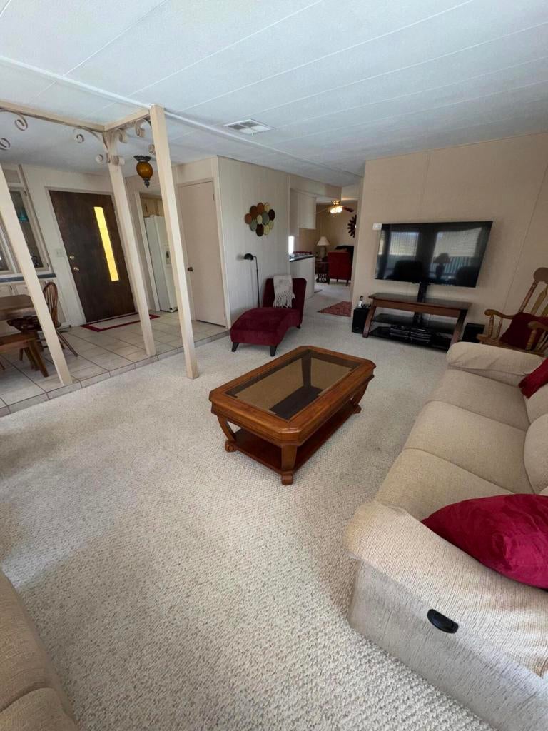 46618 Madison Street 50