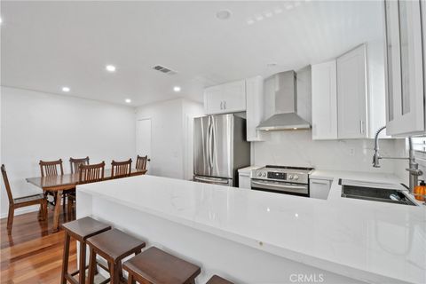 1190 W Calle Del Sol 4 Azusa CA 91702