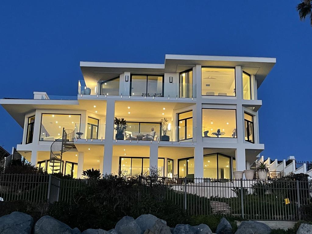 5067 Shore Drive