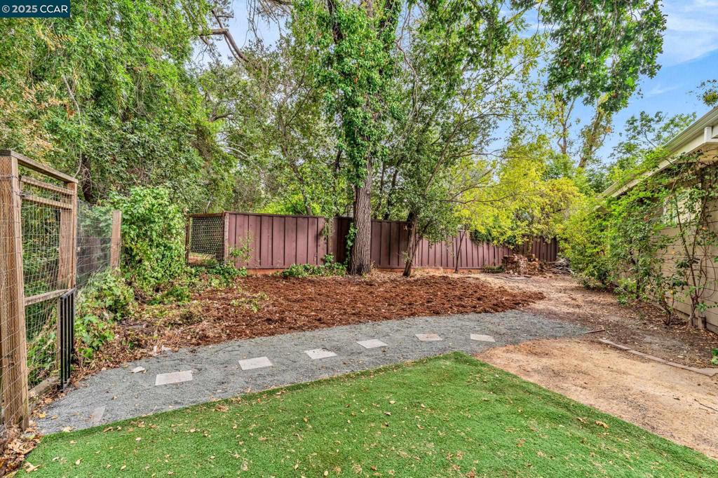 PARKMEAD - Residential