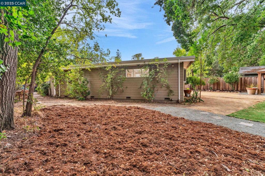 PARKMEAD - Residential