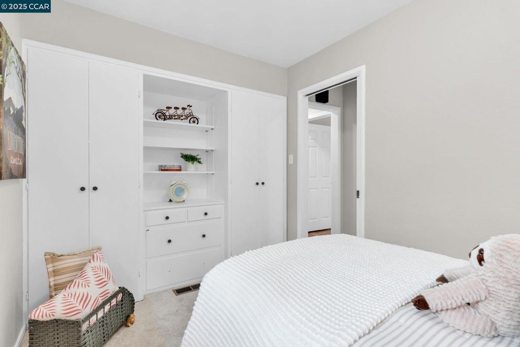 PARKMEAD - Residential