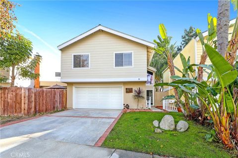 Photo of 32902 Paseo Del Amor, San Juan Capistrano, CA 92675 (MLS # OC25252566)