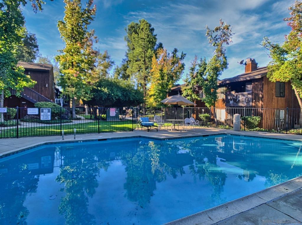 2157 Arnold Way #722