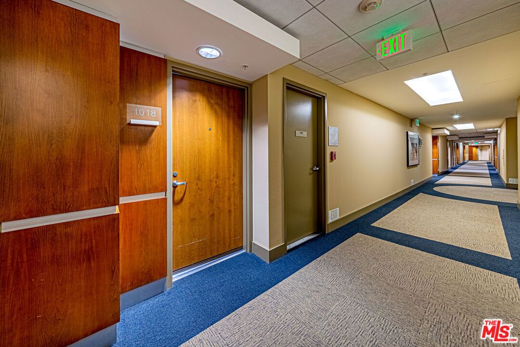 Photo of 13700 Marina Pointe Drive #1018, Marina Del Rey, CA 90292 (MLS # 26751703)