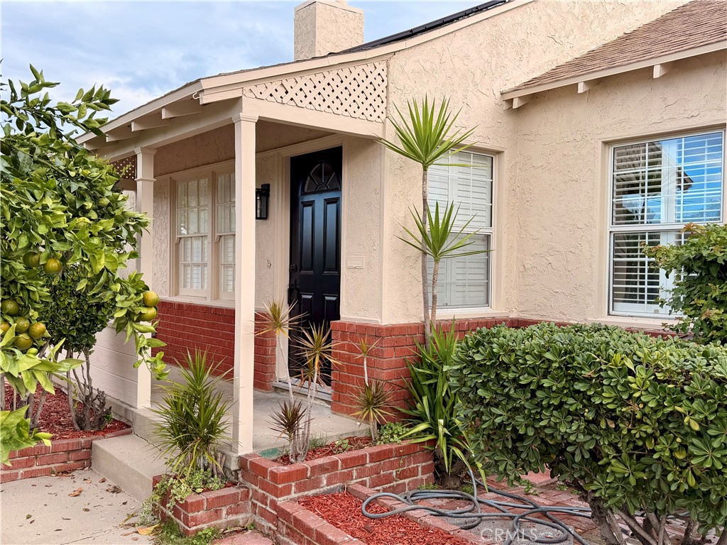 5912 Carpenter Avenue