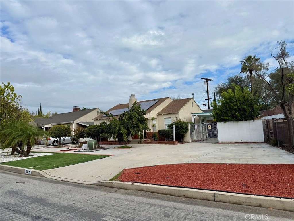 5912 Carpenter Avenue