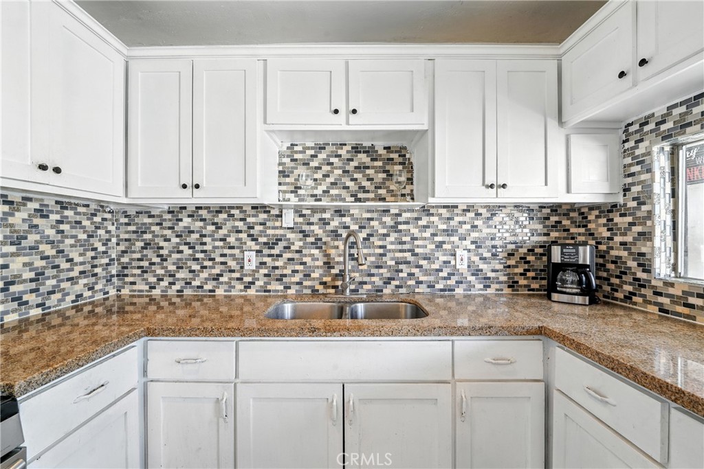 10333 Capistrano Avenue