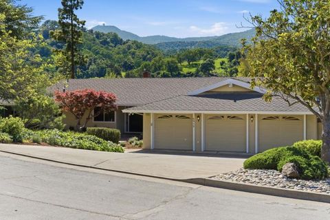 Photo of 6915 Castlerock Drive, San Jose, CA 95120 (MLS # ML82041186)