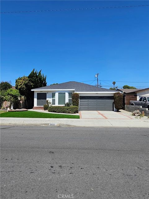 Photo of 2615 W 179th St, Torrance, CA 90504 (MLS # SB26075830)