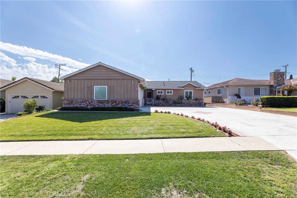 14908 Gardenhill Drive