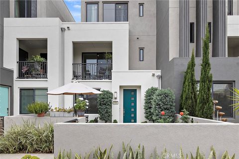 Photo of 116 Epic, Irvine, CA 92618 (MLS # OC26064182)