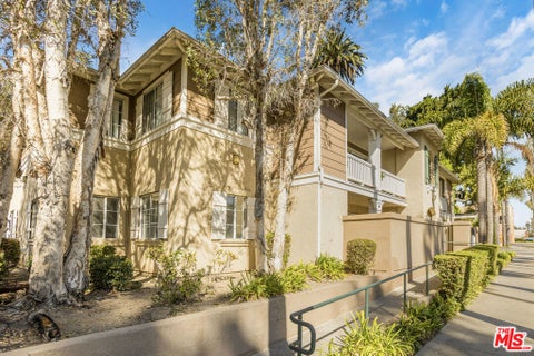 Tiny photo for 711 S C Street, Oxnard, CA 93030 (MLS # 26101952)