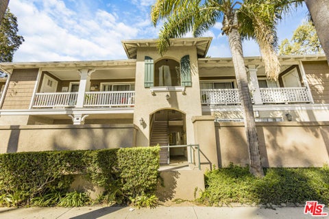 Tiny photo for 711 S C Street, Oxnard, CA 93030 (MLS # 26101952)